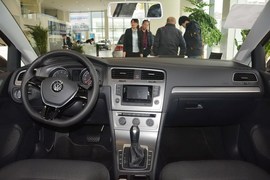 2016款大众高尔夫1.4TSI自动舒适型