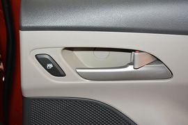 2015款雪佛兰赛欧3