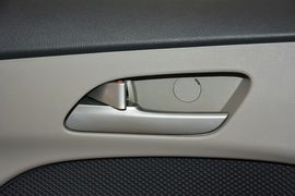 2015款雪佛兰赛欧3