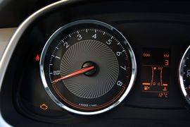 2015款雪佛兰赛欧3