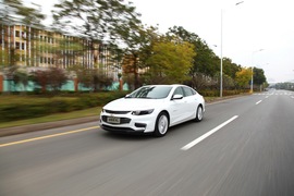 2016款上汽通用雪佛兰迈锐宝XL试驾