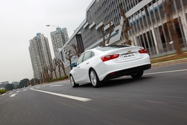 2016款上汽通用雪佛兰迈锐宝XL试驾