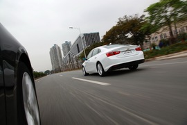 2016款上汽通用雪佛兰迈锐宝XL试驾