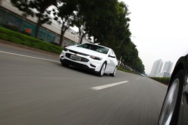 2016款上汽通用雪佛兰迈锐宝XL试驾