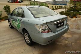 深圳试驾比亚迪F3DM低碳版