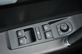 2016款大众迈腾1.8TSI智享领先型
