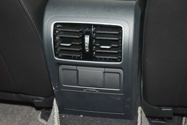 2016款大众迈腾1.8TSI智享领先型