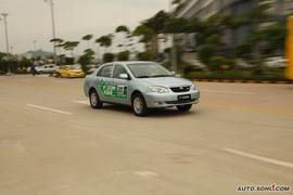 深圳试驾比亚迪F3DM低碳版