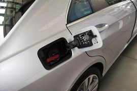 2015款奔驰E260L运动型