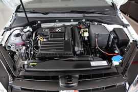 2016款大众高尔夫1.4TSI自动舒适型