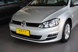 2016款大众高尔夫1.4TSI自动舒适型