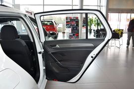 2016款大众高尔夫1.4TSI自动舒适型