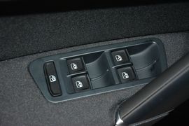 2016款大众高尔夫1.4TSI自动舒适型