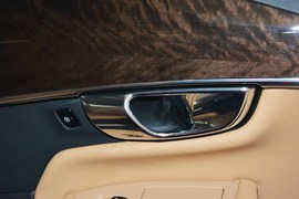 2015款沃尔沃XC90