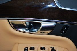 2015款沃尔沃XC90