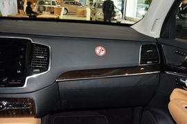 2015款沃尔沃XC90