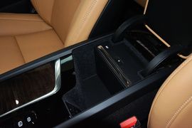 2015款沃尔沃XC90