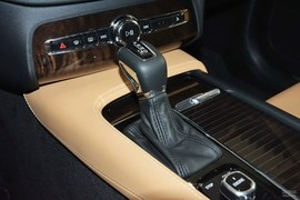 2015款沃尔沃XC90