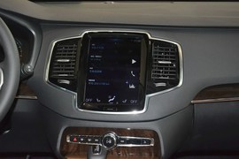 2015款沃尔沃XC90