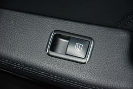 2015款奔驰E260L运动型