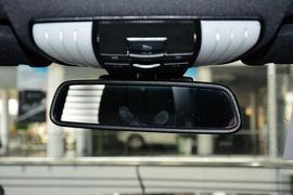 2015款奔驰E260L运动型