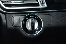 2015款奔驰E260L运动型