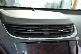 2016款雪佛兰迈锐宝2.0L自动豪华版