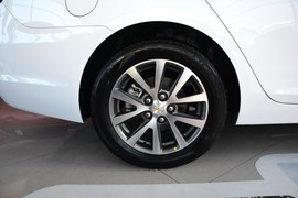 2016款雪佛兰迈锐宝2.0L自动豪华版