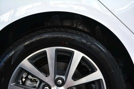 2016款雪佛兰迈锐宝2.0L自动豪华版