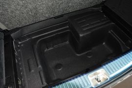 2016款奔驰C180旅行轿车