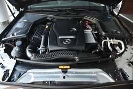 2016款奔驰C180旅行轿车