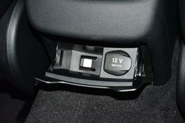 2016款奔驰C180旅行轿车