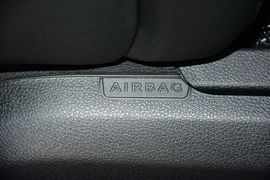 2016款奔驰C180旅行轿车