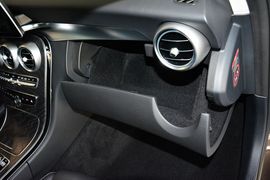 2016款奔驰C180旅行轿车