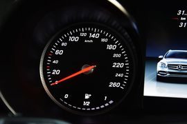 2016款奔驰C180旅行轿车