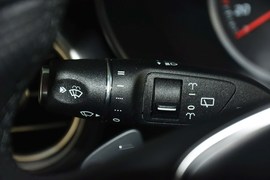 2016款奔驰C180旅行轿车