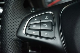 2016款奔驰C180旅行轿车