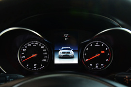 2016款奔驰C180旅行轿车