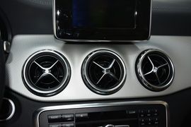 2016款奔驰GLA220