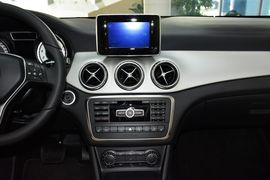 2016款奔驰GLA220