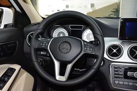 2016款奔驰GLA220
