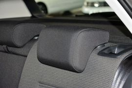 2016款大众高尔夫1.6L自动舒适型