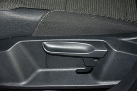 2016款大众高尔夫1.6L自动舒适型