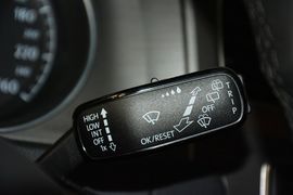 2016款大众高尔夫1.6L自动舒适型