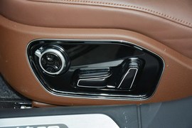 2016款奥迪A8L