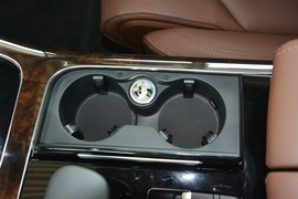 2016款奥迪A8L