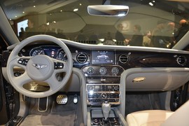 宾利慕尚EWB日内瓦车展实拍