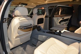 宾利慕尚EWB日内瓦车展实拍