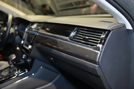 大众Phideon日内瓦车展实拍