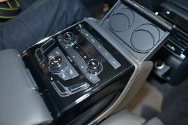 大众Phideon日内瓦车展实拍